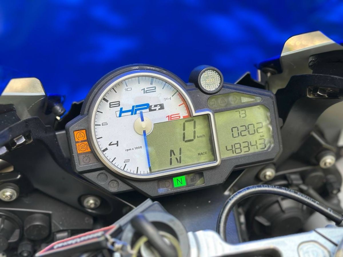 BMW Strada: BMW S1000RR HP4 Competition Package 2014 – Usato da Le Sentier venduto da CannelleVintage13 3