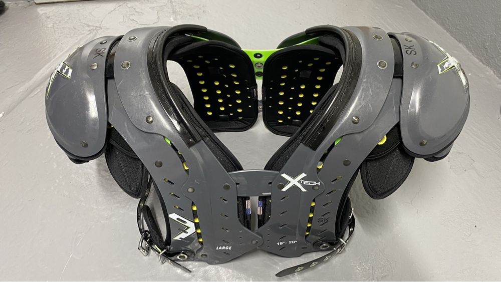 American Football Shoulder Pad XTECH X2 Kaufen auf Ricardo