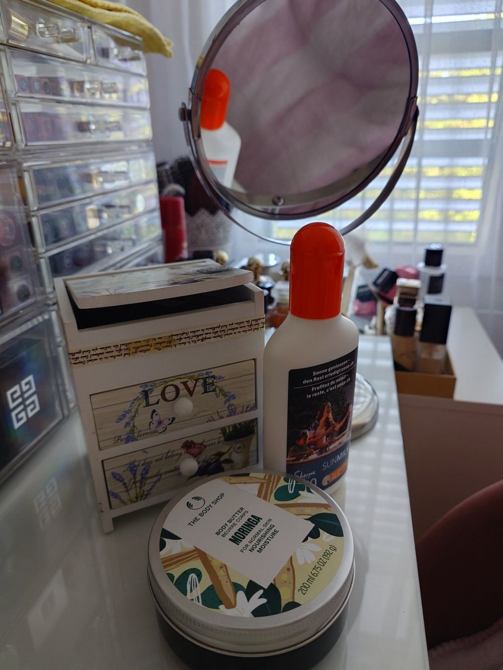 Make-up: Vanity Set – Usato da Bern venduto da Dzena87