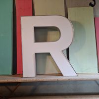 Leuchtbuchstabe Leuchtreklame R Vintage Design weiss/alu