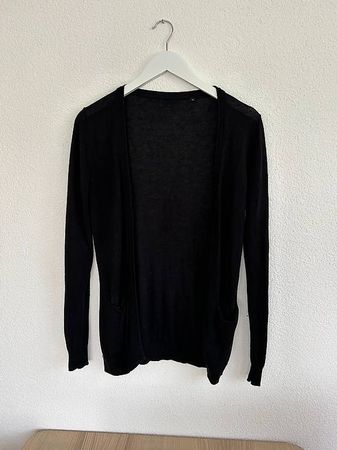 Schwarzes dünnes Jäckchen / Übergangsjacke Gr. S Damen