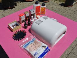 UV-Nageltrockner 36W mit viel Zubehör, sehr guter Zustand!
