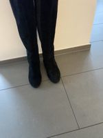 Schwarze Wildleder Overknee-Stiefel Gr. 36