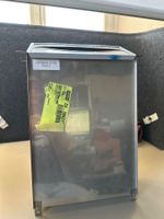 Papierhandtuchspender Bobrick Edelstahl matt