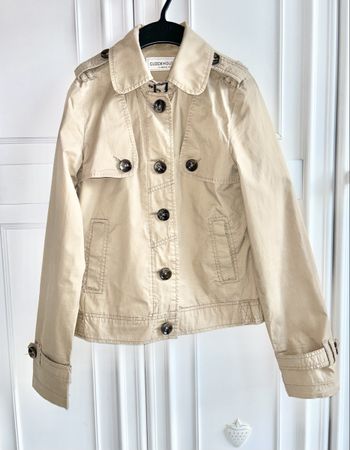 C&A Clockhouse XS short trench-coat Burberry style
