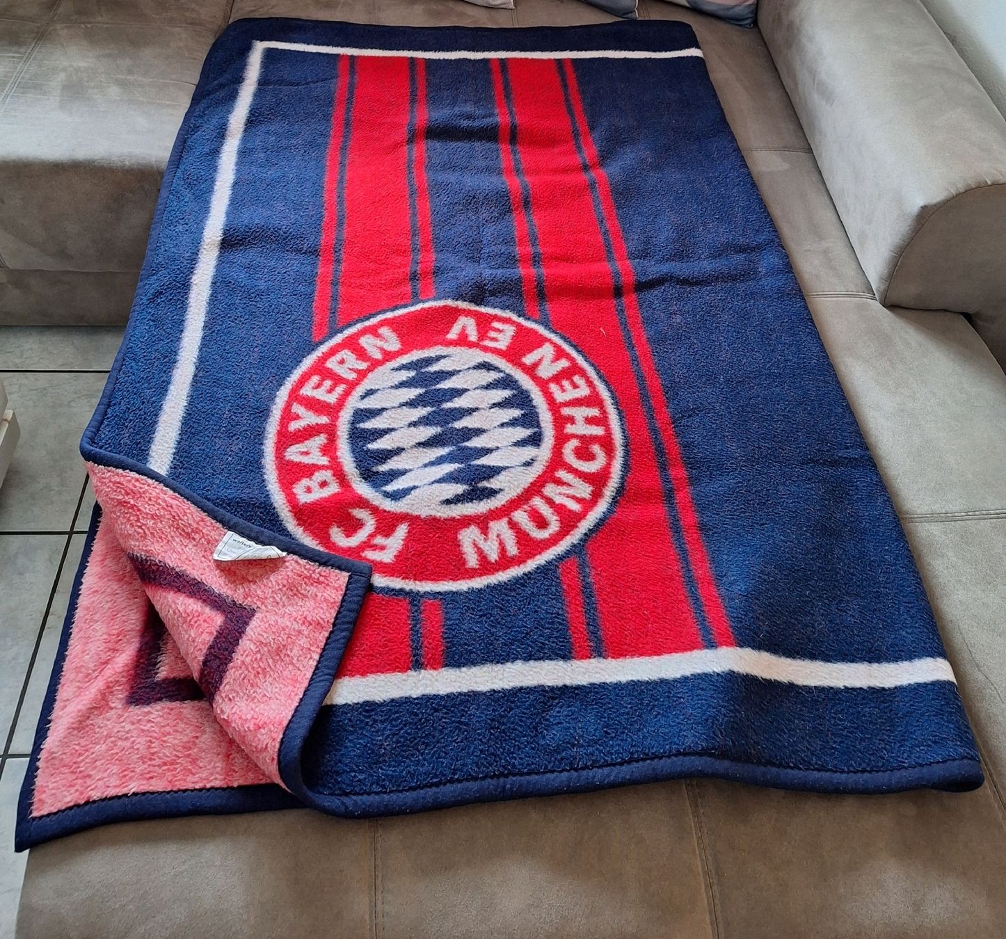 Coperte: FC Bayer München Artikeln – Usato da schluein venduto da ciara011 1