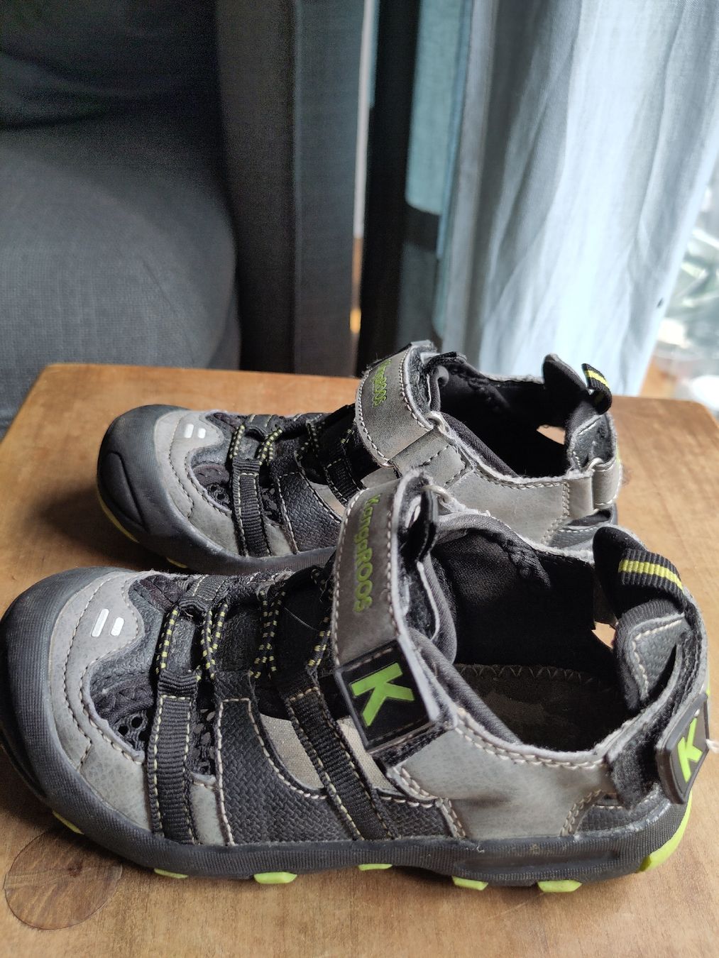 Scarpe per ragazzi: Sandalen Kangaroos, Grösse 28 – Usato da Biel/Bienne venduto da tschaggelari 4