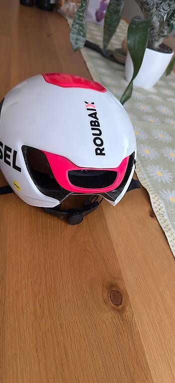 Caschi: Casco FCR Pro Aero  – Nuovo e nell'imballaggio originale da Malvaglia venduto da Defqon01 1