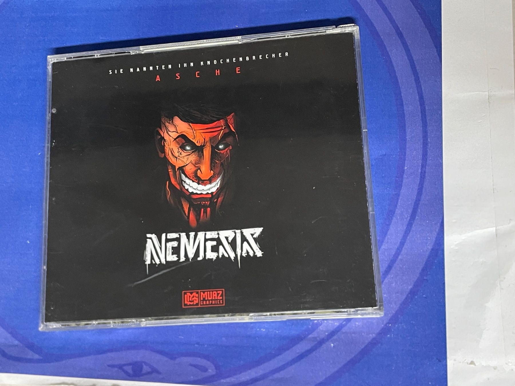 CDs: Asche-Sie nannten ihn Knochenbrecher 2x – Gebraucht aus Muri b. Bern von AdidasCollector 5