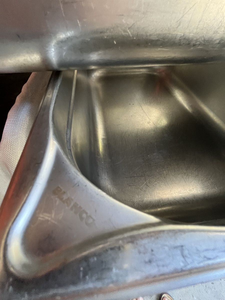 Cuisines complètes: 4 Stk GN 1/1 Behälter Set mit Deckel – D'occasion à Flaach par Auto6011 3