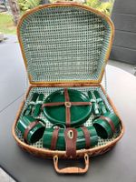 Picknick-Korb Rattan mit Geschirr und Besteck für 4 Pers.