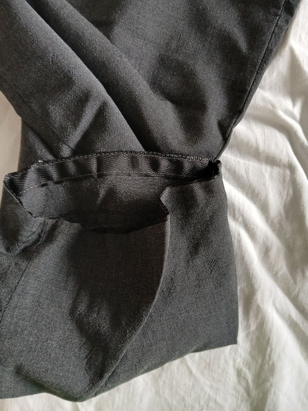 Pantaloni: Pants charcoal grey size 52 good condition – Usato da Dübendorf venduto da rol_fm6d 2