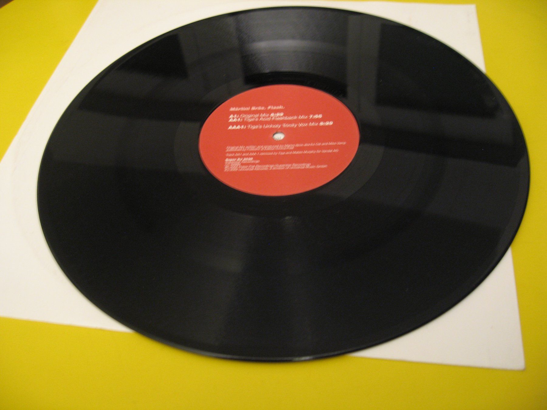 Schallplatten: Märtini Brös. - 2002 - Flash. (mit Tiga Remixes) – Gebraucht aus Zürich von Hikikomori 3