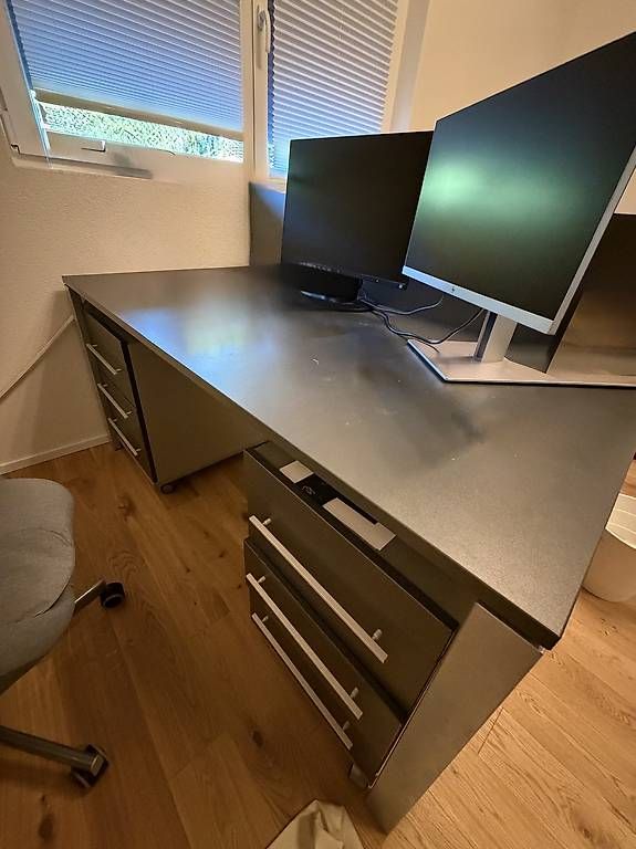Scrivanie: Bürotisch – Usato da Trimbach venduto da yak_jb5j