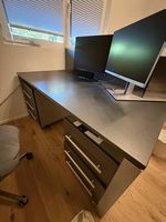 Bürotisch