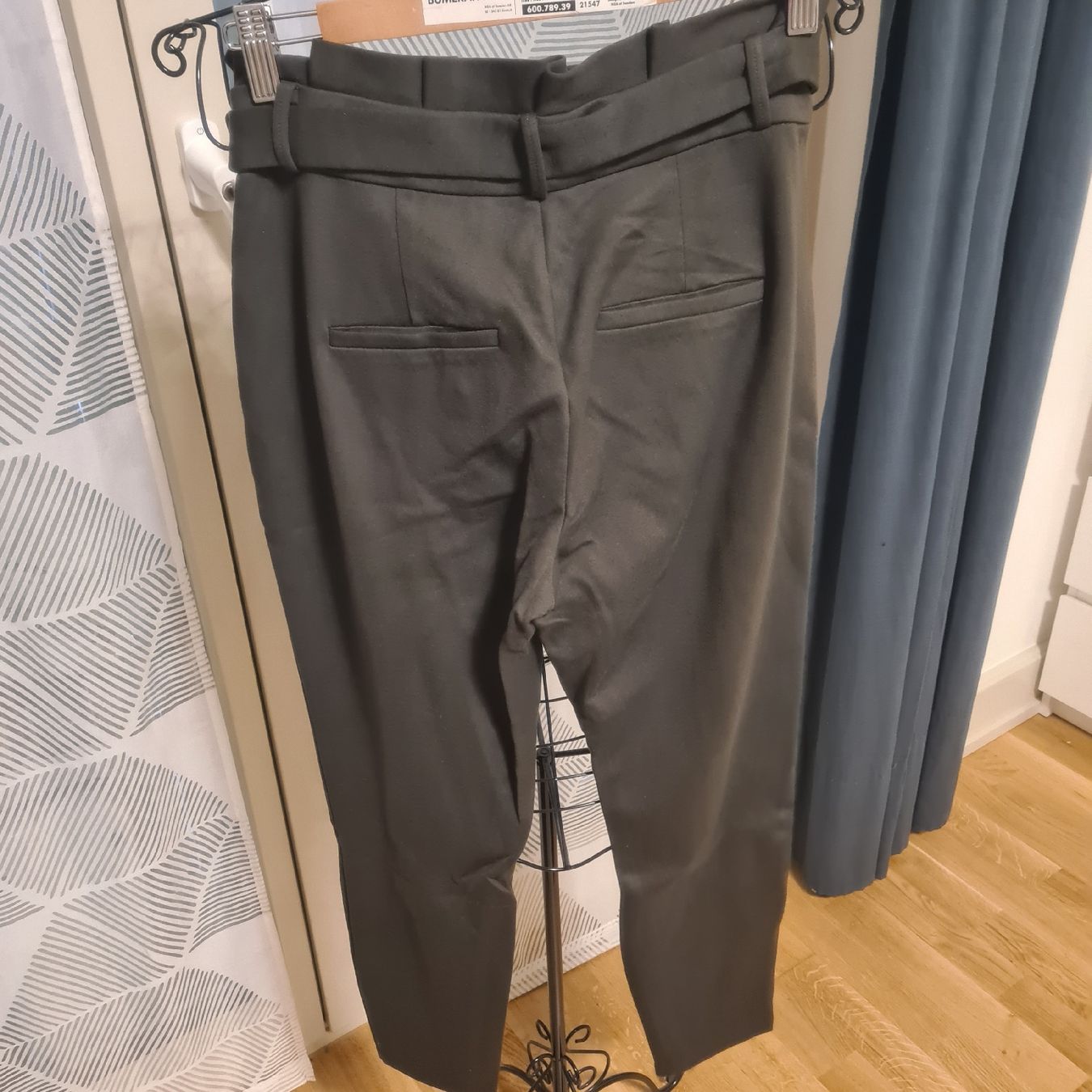 Vero Moda Pantaloni: hose von Vero moda gr XS – Nuovo (secondo la descrizione) da zürich venduto da janjaz 2