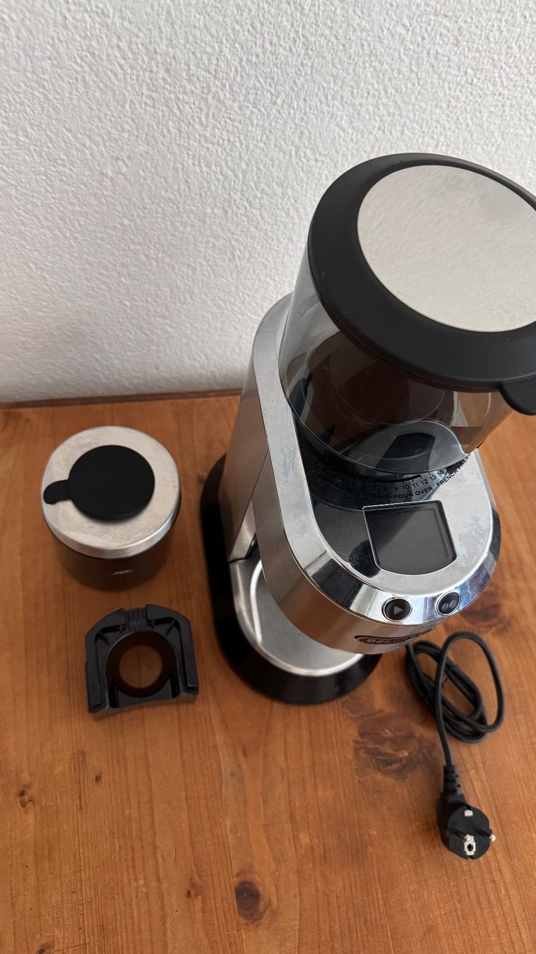 De'Longhi Elettrodomestici da cucina: DeLonghi Kaffeemühle / Coffee Grinder – Usato da Zürich venduto da nav_zv92 1