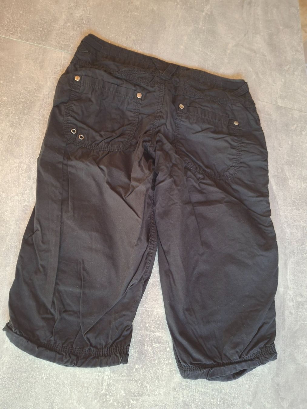 C&A Pantaloni: Short taille 34 marque C&A 100% coton – Usato da Villiers venduto da san_jn5w 7