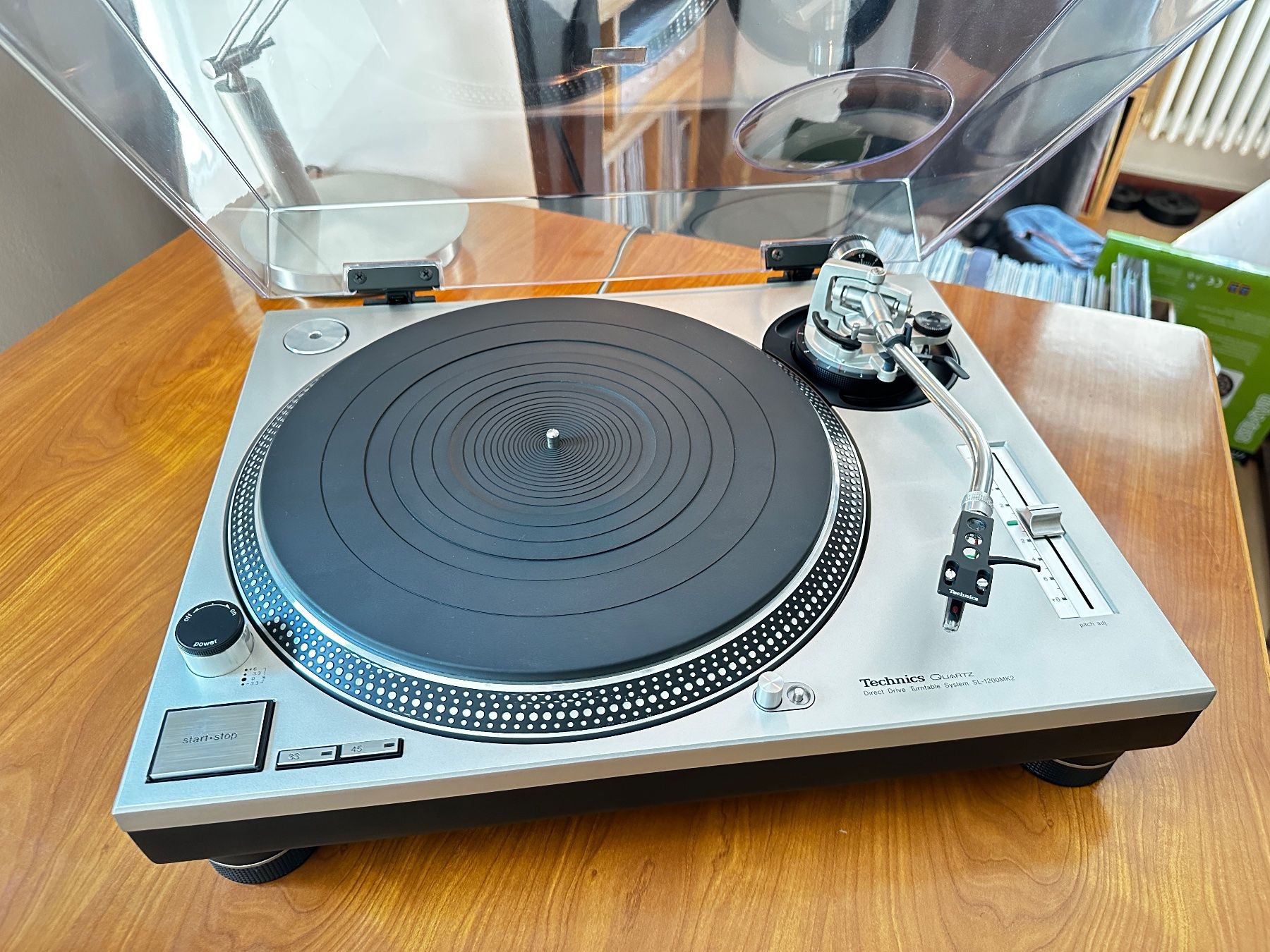 Technics Giradischi: Technics SL-1200MK2 giradischi Direct Drive QUARTZ argento – Usato da Tesserete venduto da BarroNegro 5