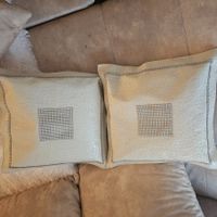 Schnäppchen2 Kissen mit Strass Deko Beige Kunstleder Look