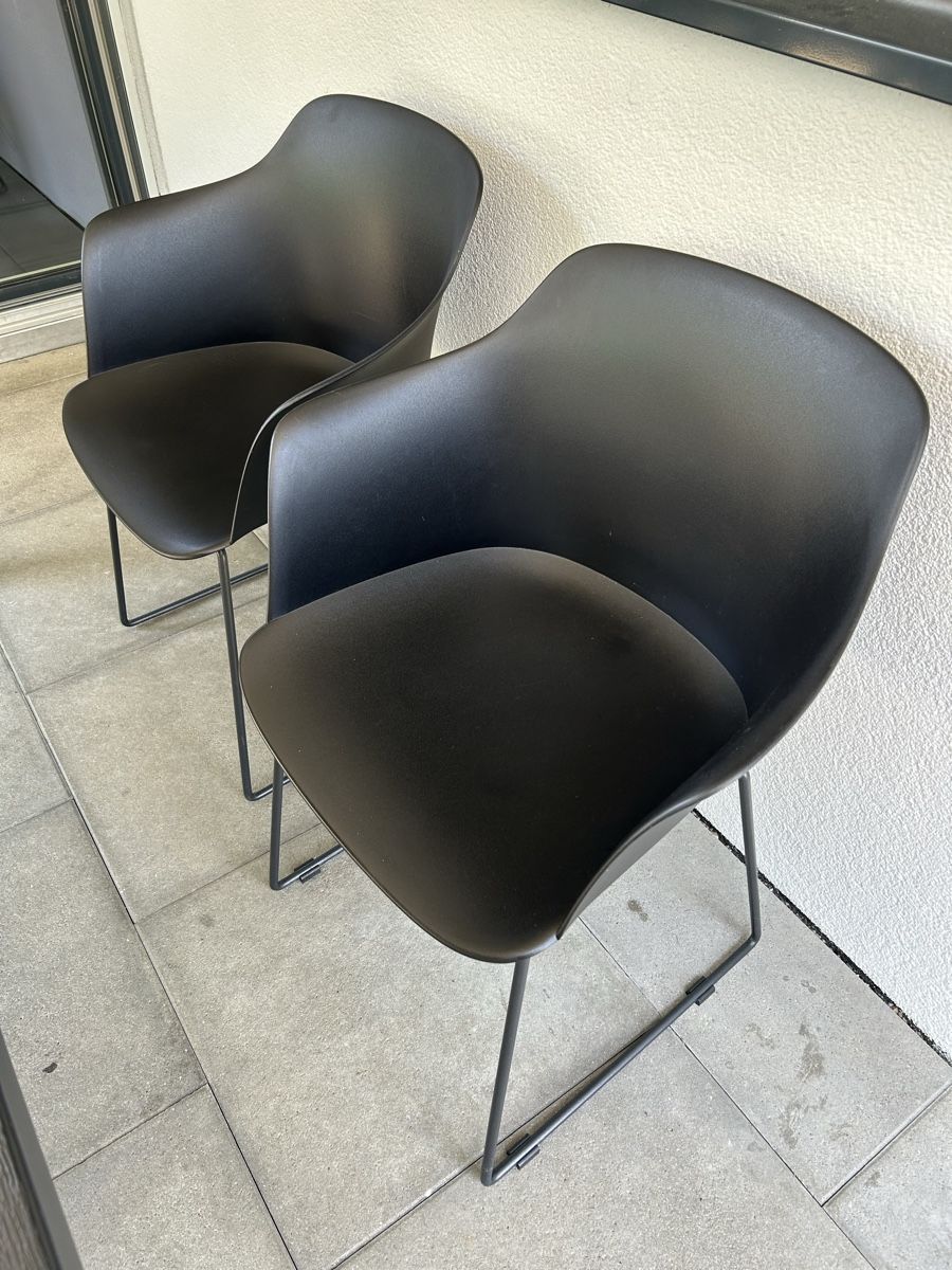 Chaises: 4 Gartenstühle – D'occasion à Rupperswil par Isana2
