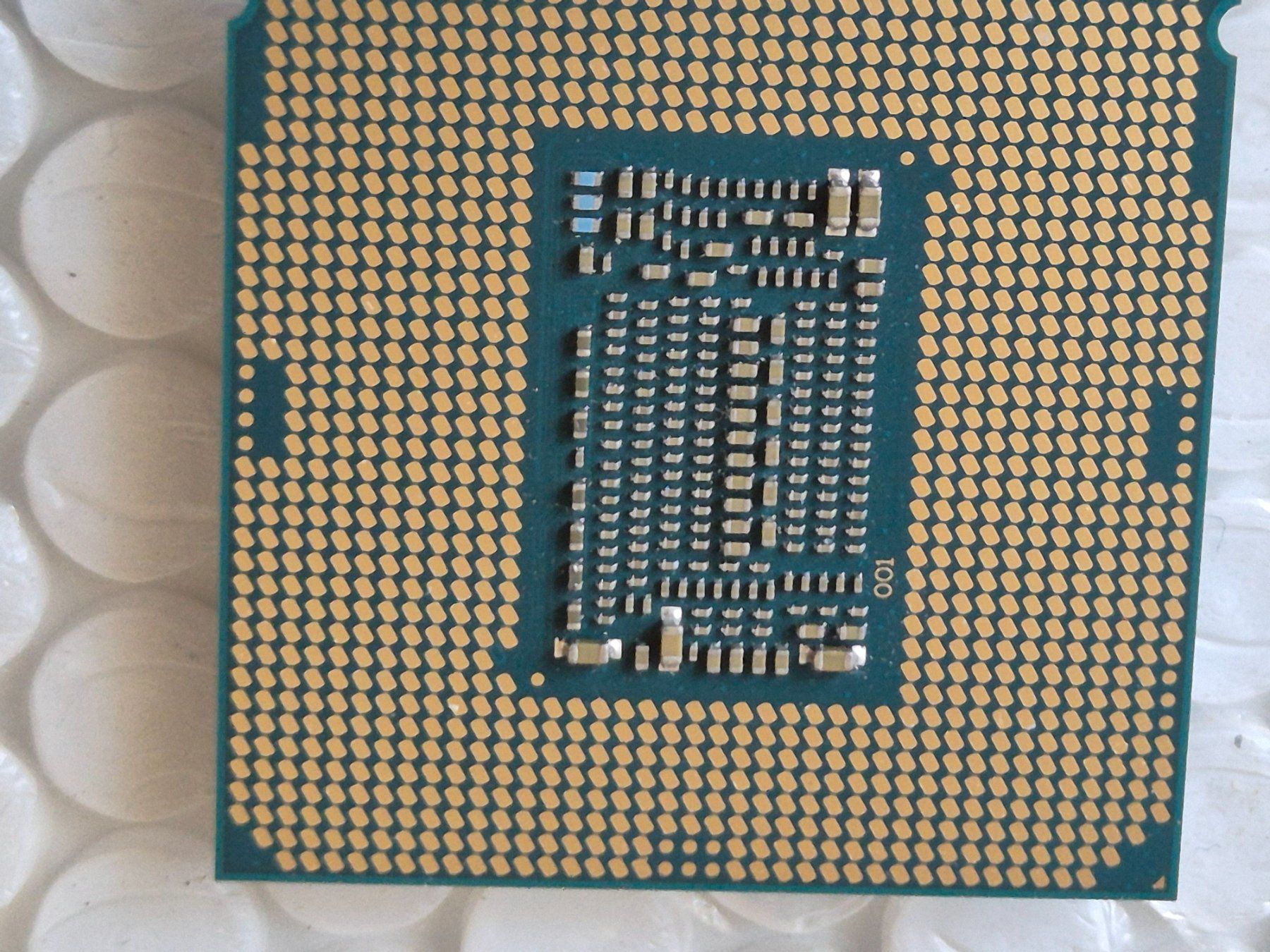 Intel Composants électroniques: Intel core i5-9500 – D'occasion à Roggwil BE par GLDANI 1