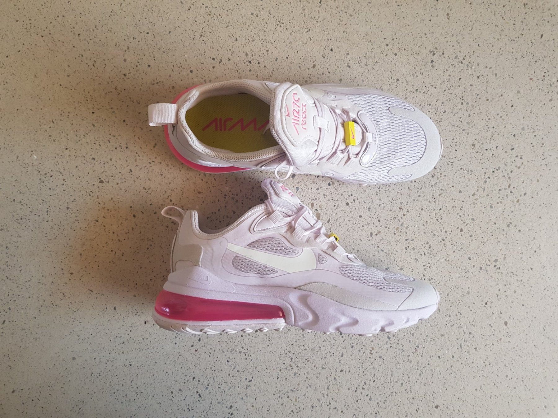 Nike Scarpe da donna: Nike Air 270 React Sportschuh Grösse 37.5 – Usato da Basel venduto da Birs868 3