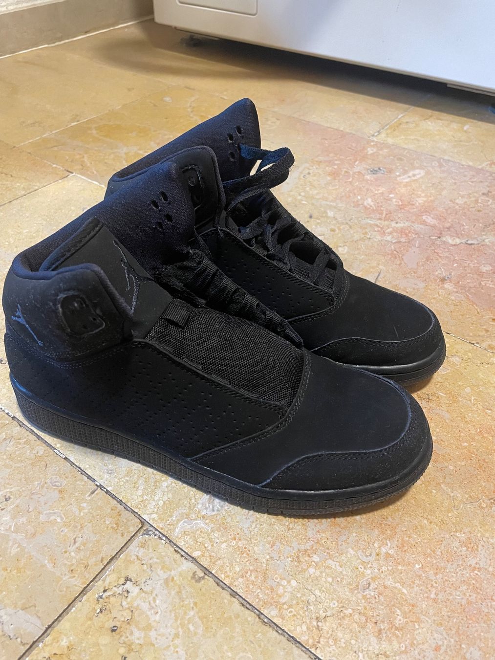Jordan Scarpe da uomo: Schwarze Jordan mid Sneakers Grösse 38 – Usato da Zürich venduto da Chr_81 3