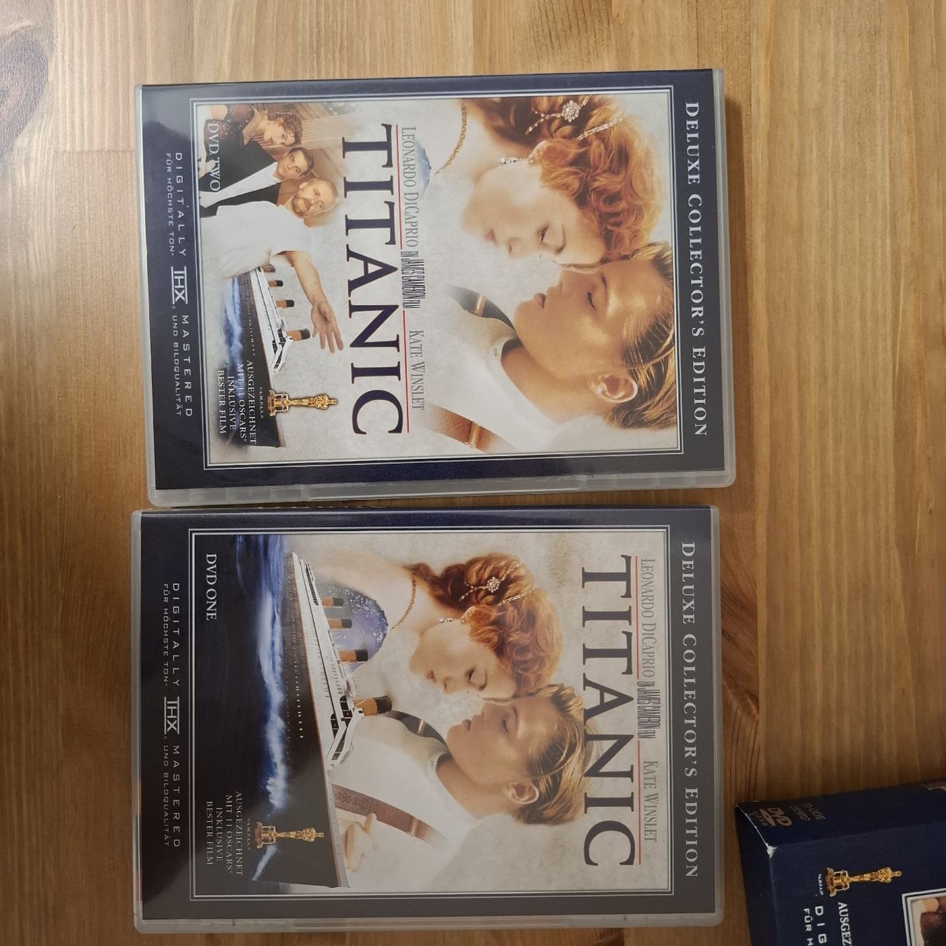 Tutti i DVDs: DVD Titanic Deluxe Collector's Edition – Nuovo (secondo la descrizione) da St. Gallen venduto da emi_nfh9 2