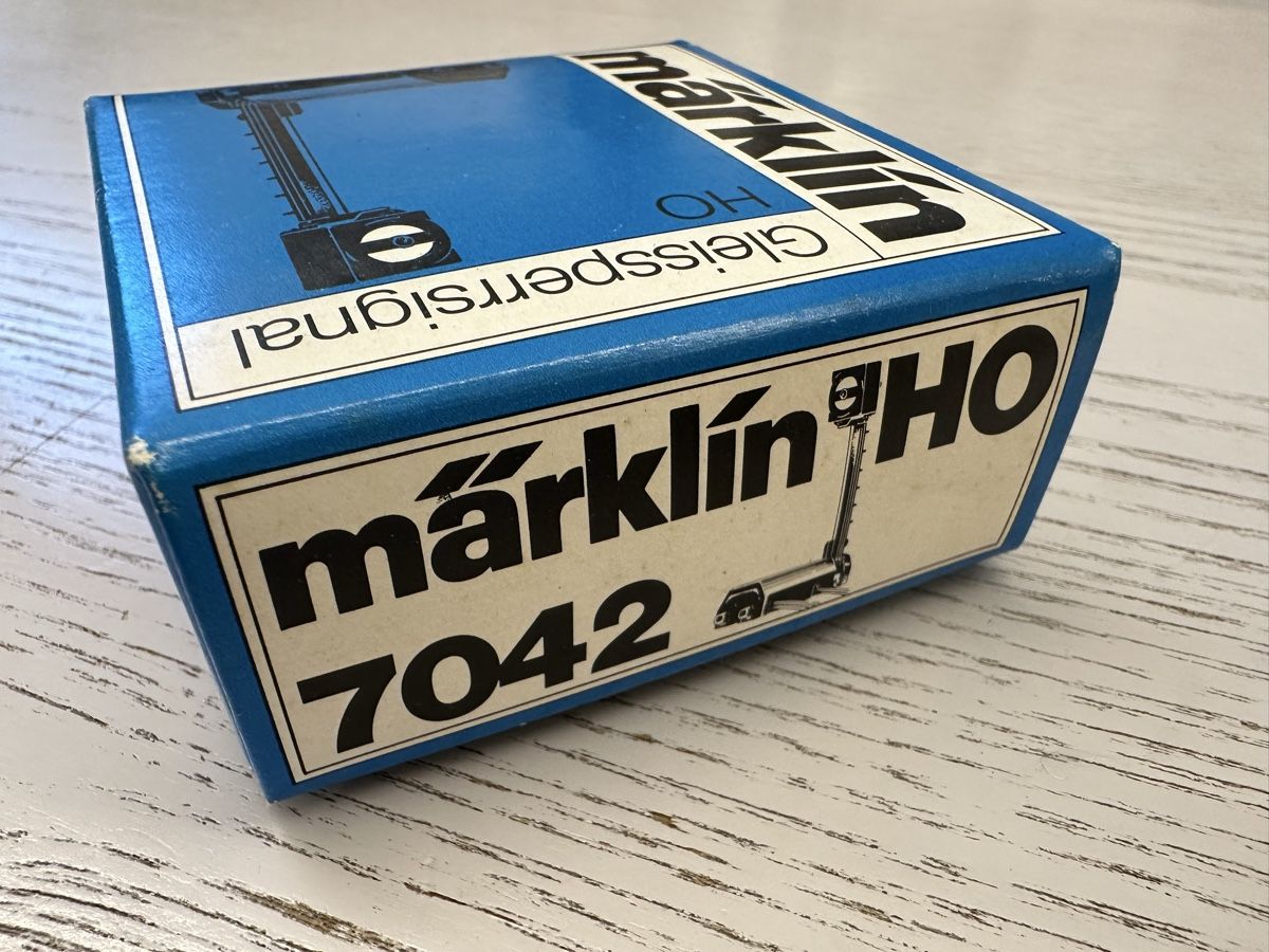 Märklin Modellini di ferrovie: Märklin 7042 Gleissperrsignal – Usato da Lupsingen venduto da New-Haven 2