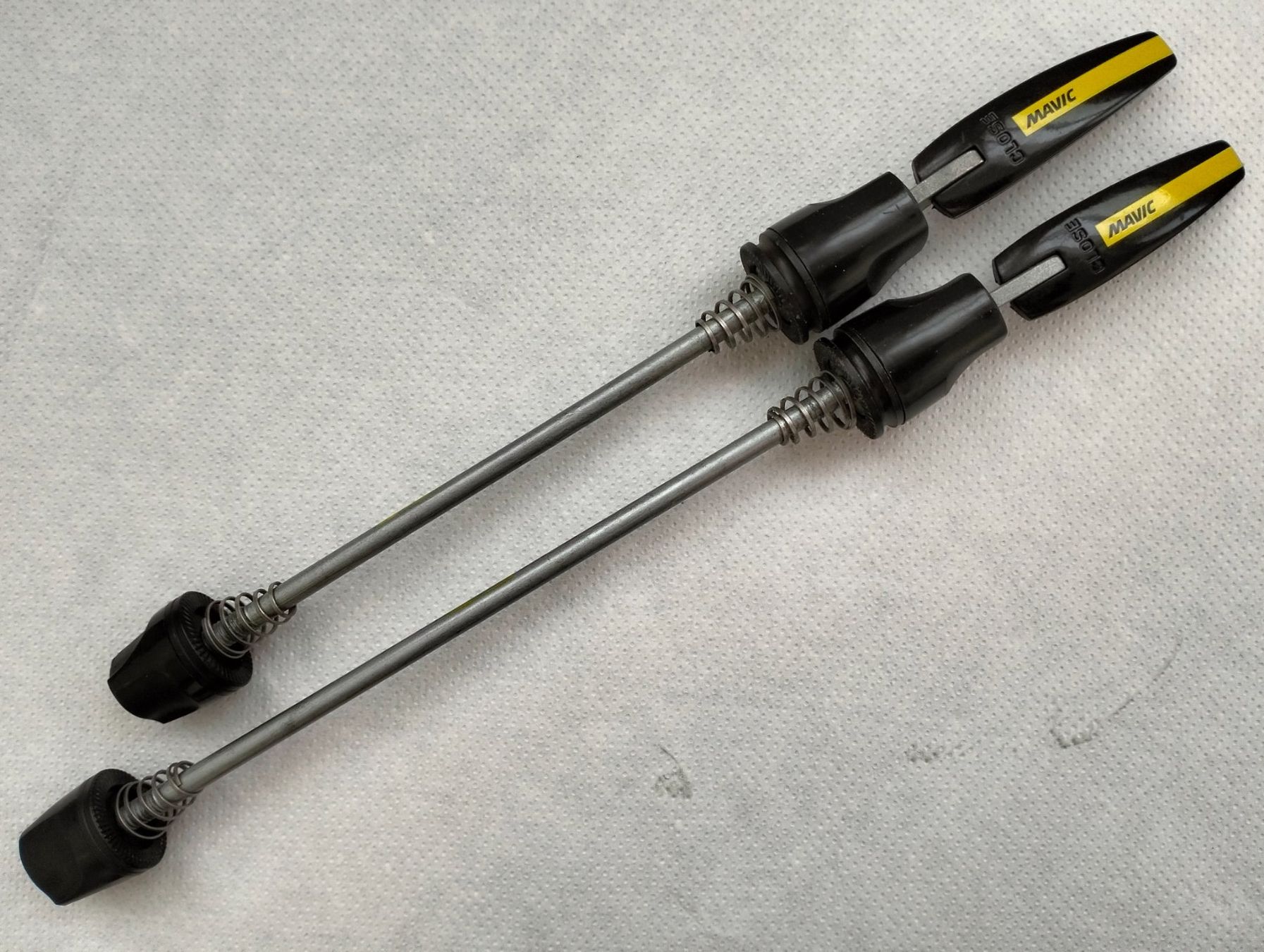 Mavic Pezzi di ricambio: Mavic Schnellspanner Set – Usato da Uster venduto da KarlZH 1