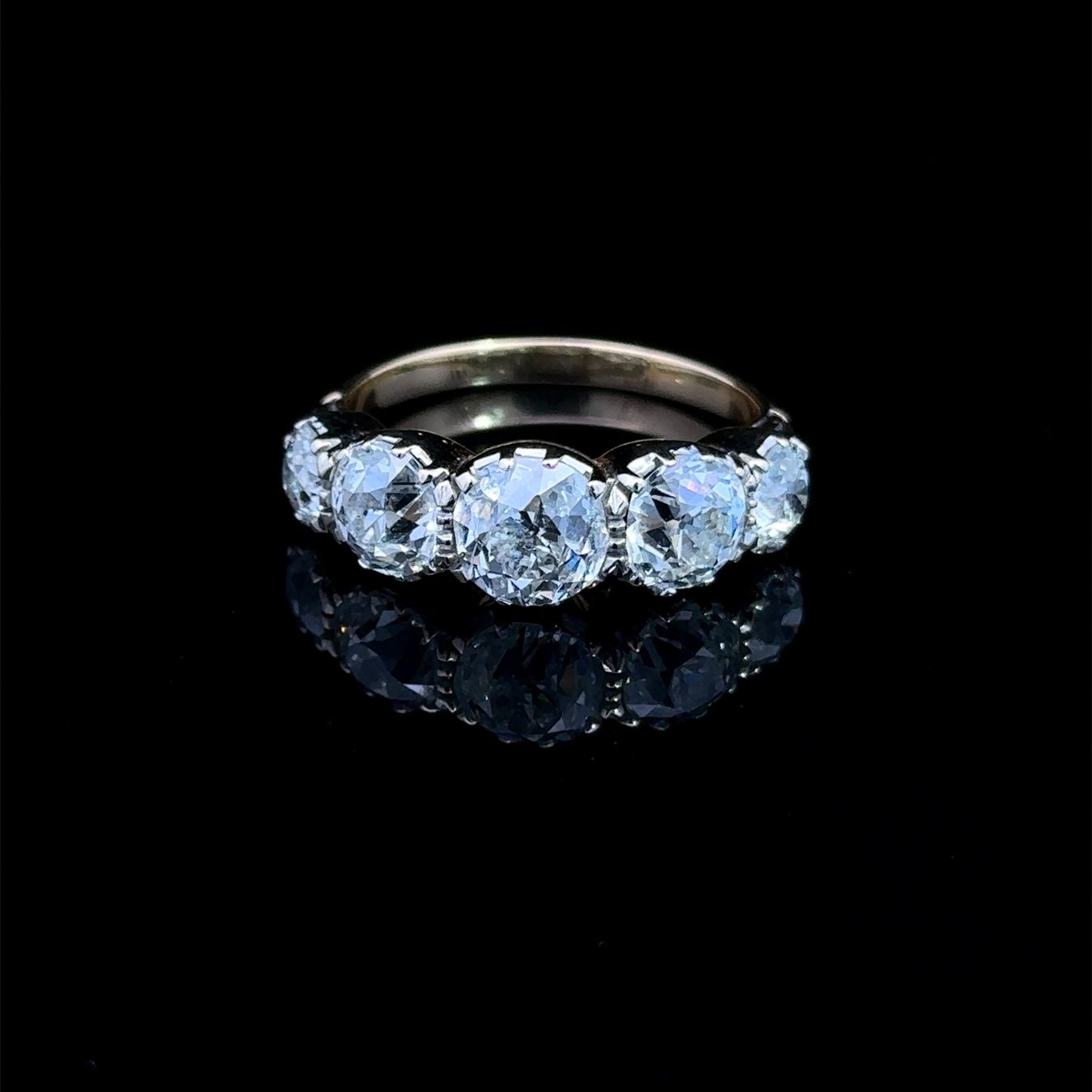 Anelli: 4.04ct Five Stone Victorian Halfhoop Diamond Ring – Usato da Embrach venduto da estzeh1 1