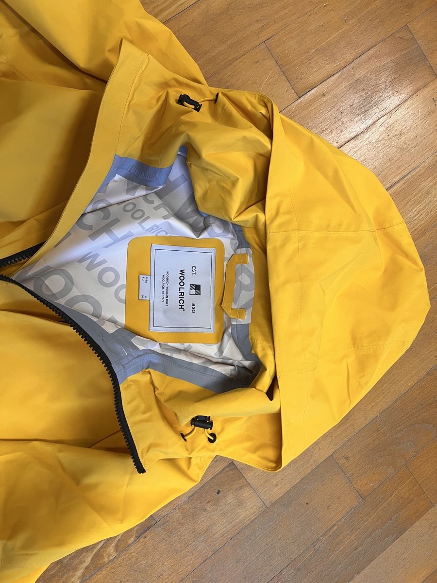 Woolrich Giacche: Regenjacke Woolrich – Usato da Ueberstorf venduto da mrafael 2