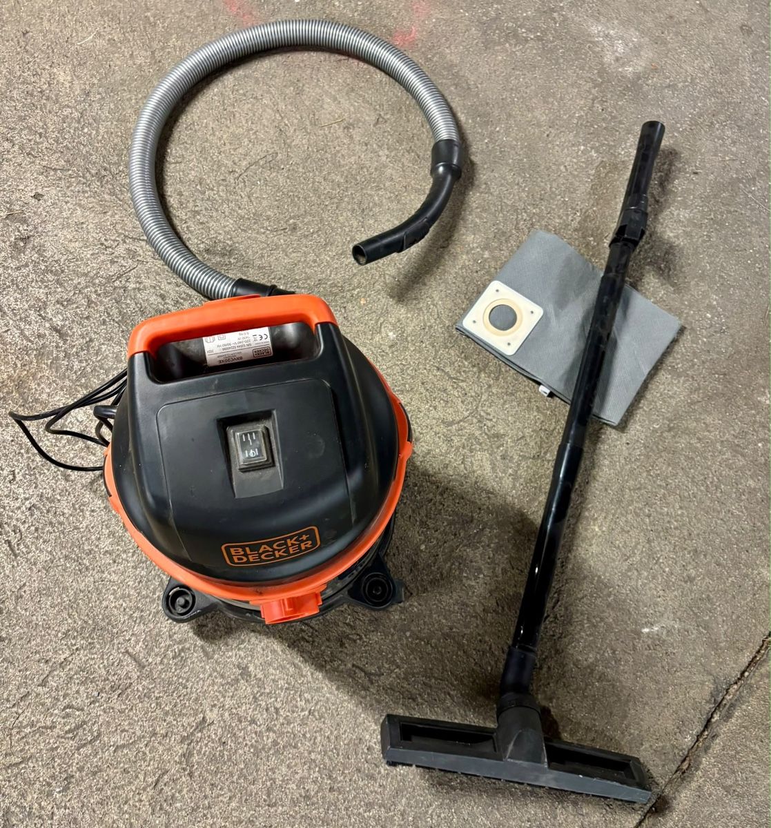 Aspirateurs & Accessoires: Aspirateur Black+decker – Neuf (Voir description) à Chavannes-Renens par tim_8669 1