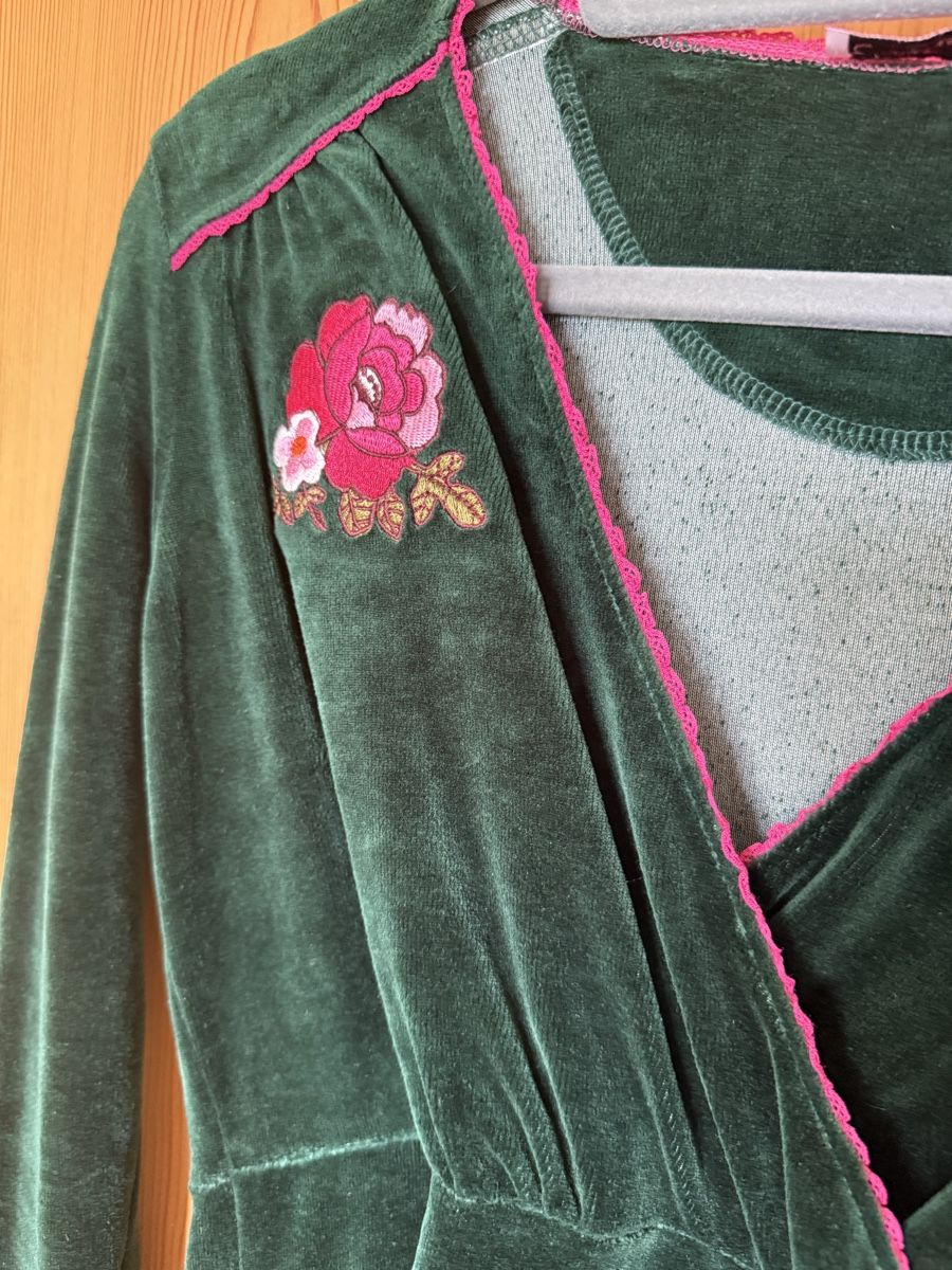 Vestiti: Tante Betsy Kleid Velours S – Nuovo e nell'imballaggio originale da Niederrohrdorf venduto da Frau-Kunterbunt 2