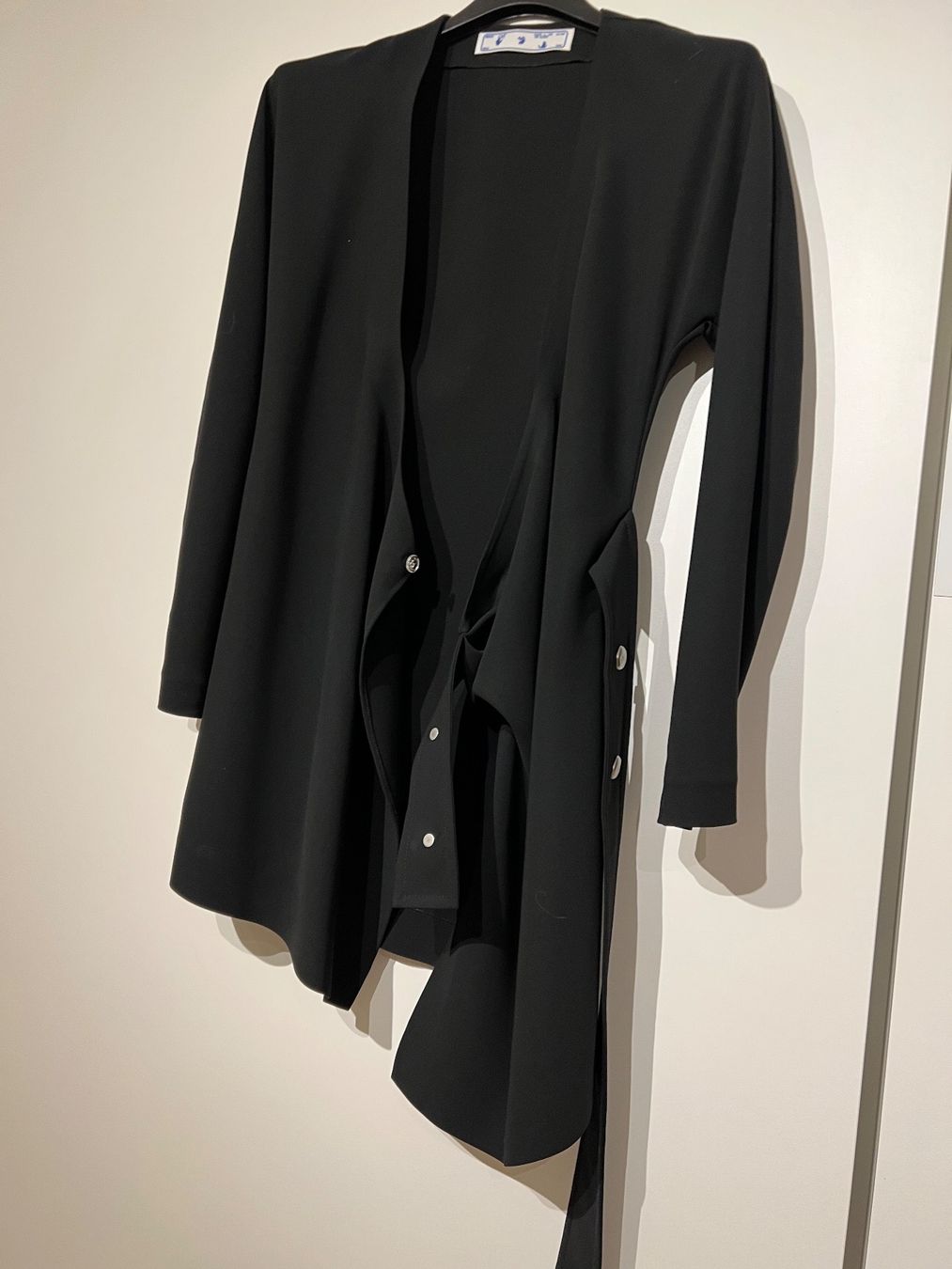 Vestiti: Off White Kleid – Nuovo (secondo la descrizione) da Meilen venduto da Dievondort 1
