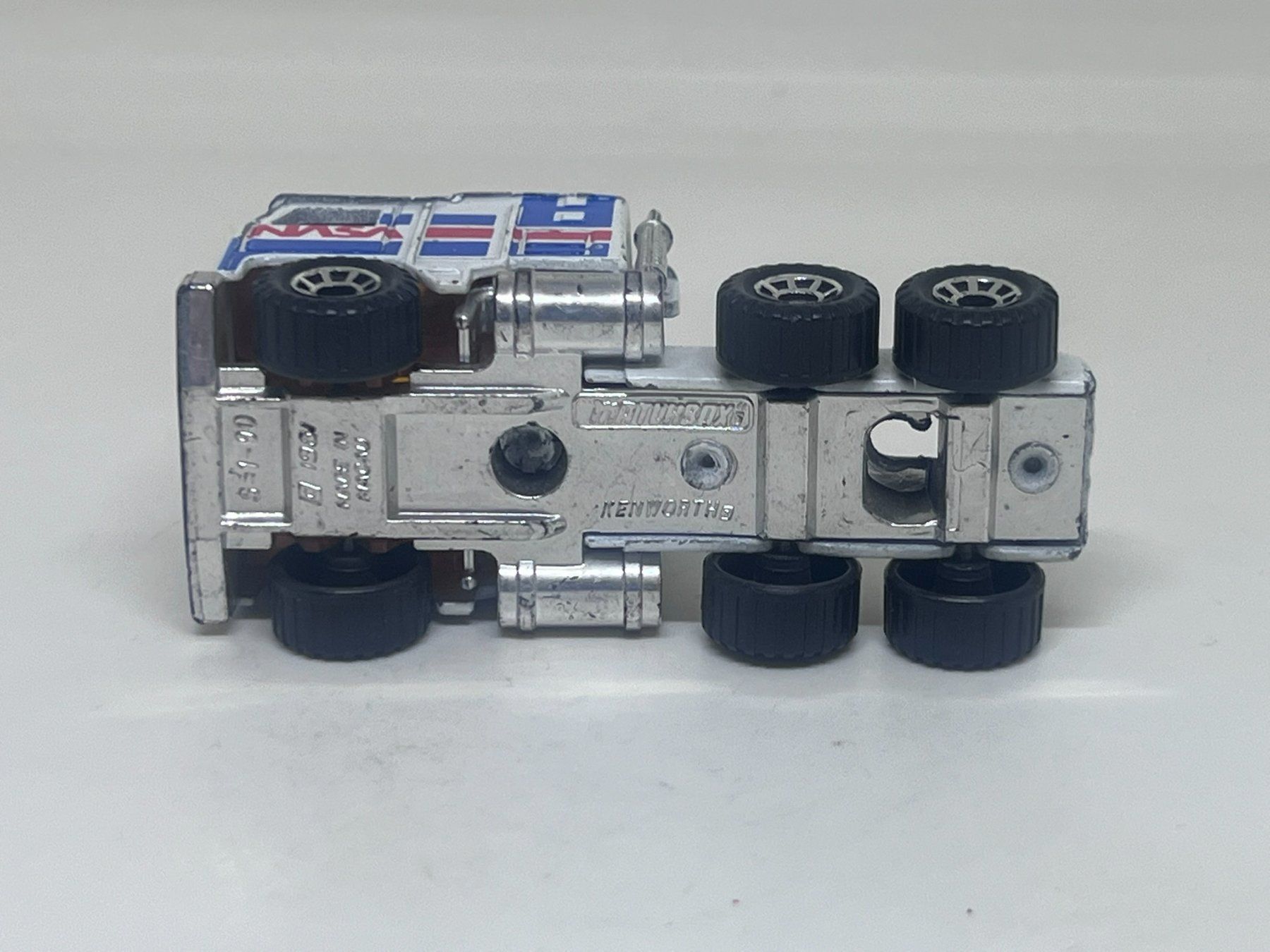 Matchbox Modellini d'auto: Matchbox Kenworth #363 – Usato da Wildegg venduto da LaaBoutique 3
