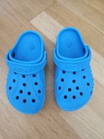 Blaue Crocs C11 - Ideal für den Sommer!, Grösse 28/29