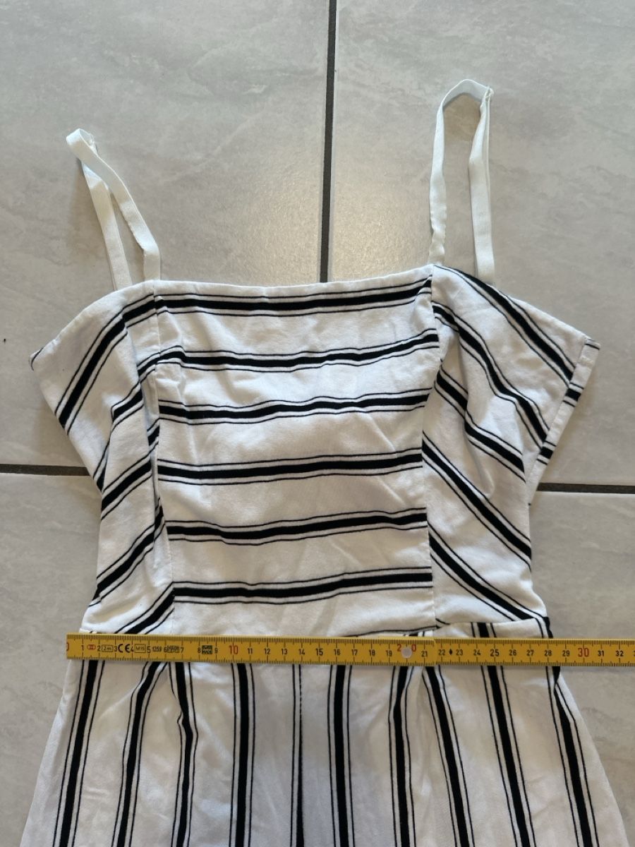 Tute: Sommerlicher Streifen-Jumpsuit ca. Grösse S – Usato da Hergiswil NW venduto da kaufe_at_kaufmann 8