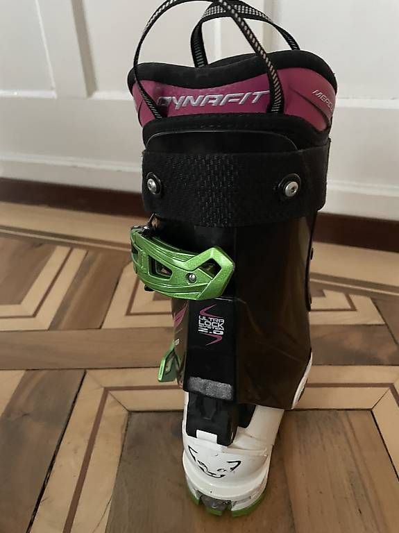 Dynafit Scarpe da donna: Skitourenschuhe – Usato da St. Gallen venduto da tam_yh2m 3