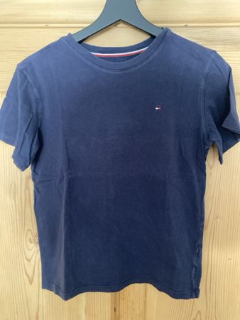 Tommy Hilfiger T-Shirt dunkelblau Grösse 152/164 cm