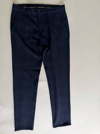 Zara Herren Hose Gr. 40