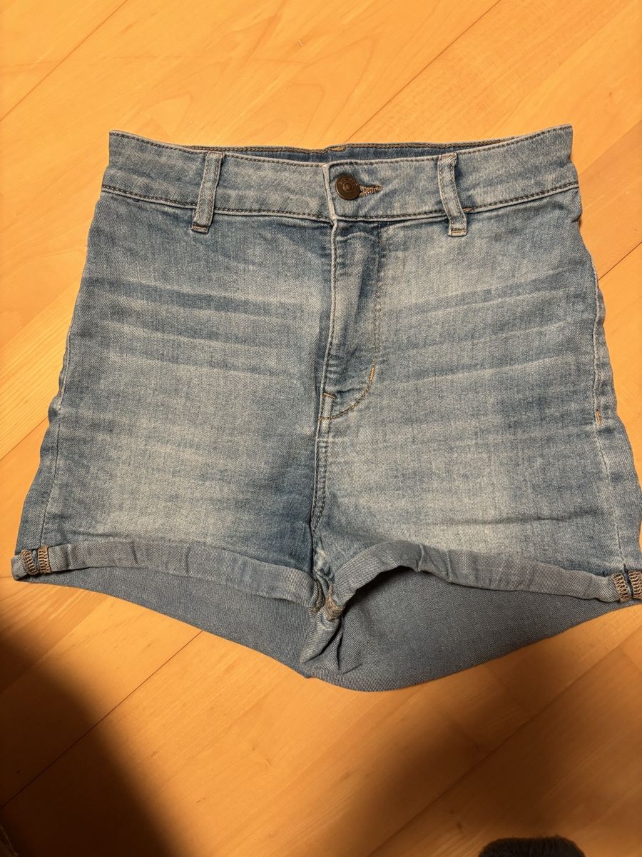 Jeans: Kurze Jeans 36 – Usato da Kesswil venduto da Branca-01 5