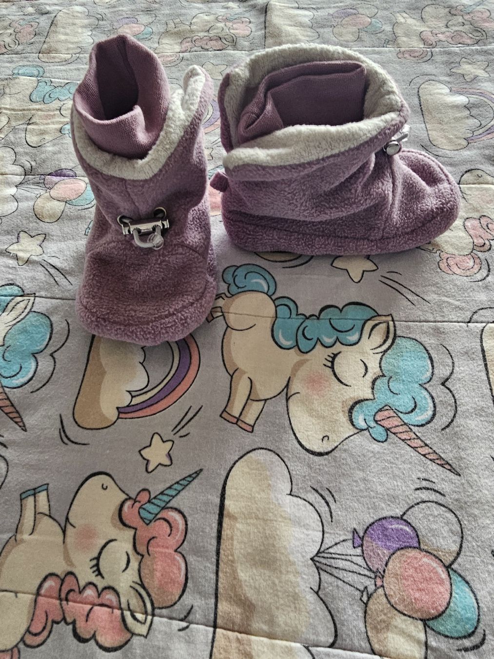 Scarpe per ragazzi: shoes 19-20 – Usato da Genève venduto da Tanyapa