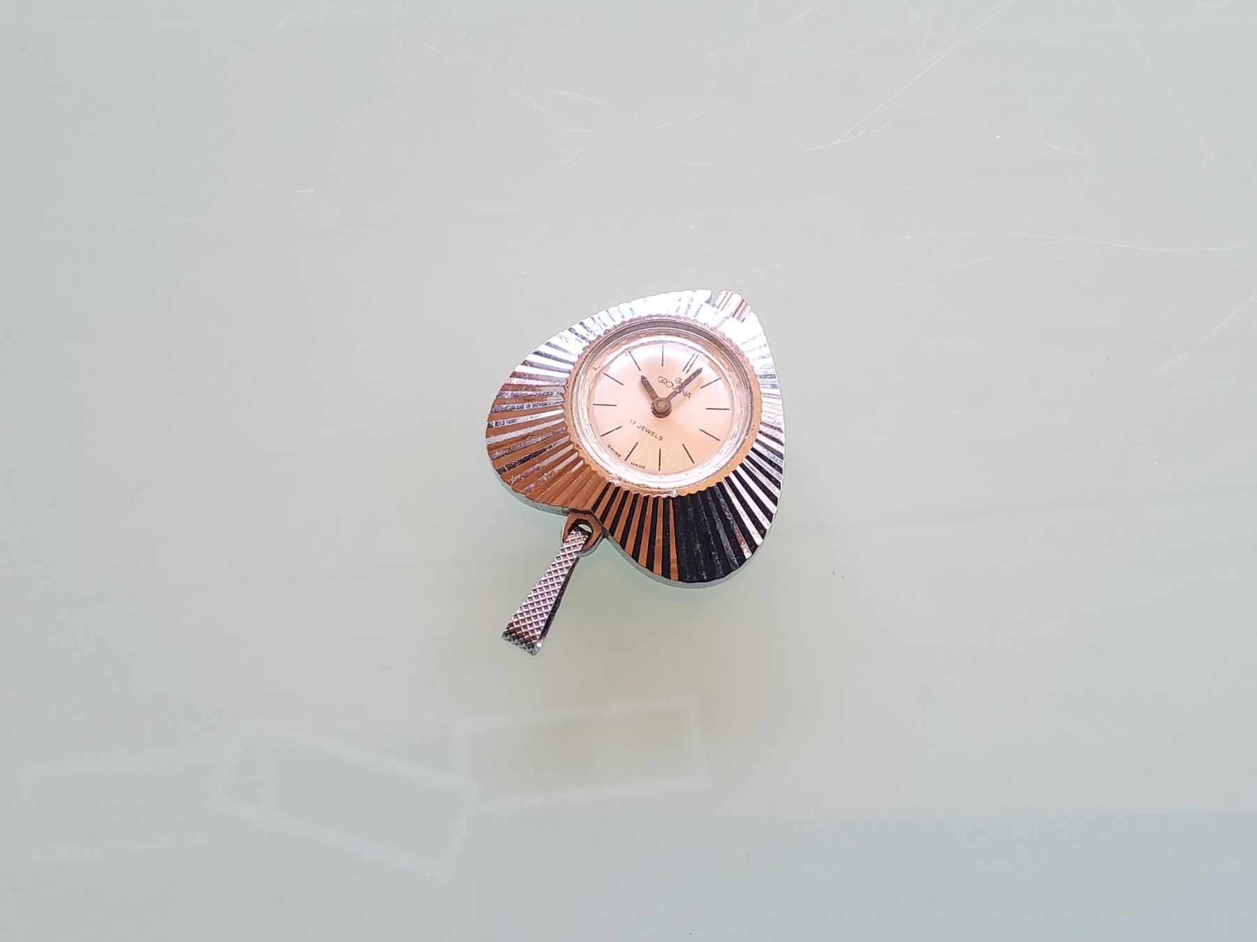 Uhren: Montre pendentif mécanique  – Gebraucht aus Malleray von Broc-Mo 1