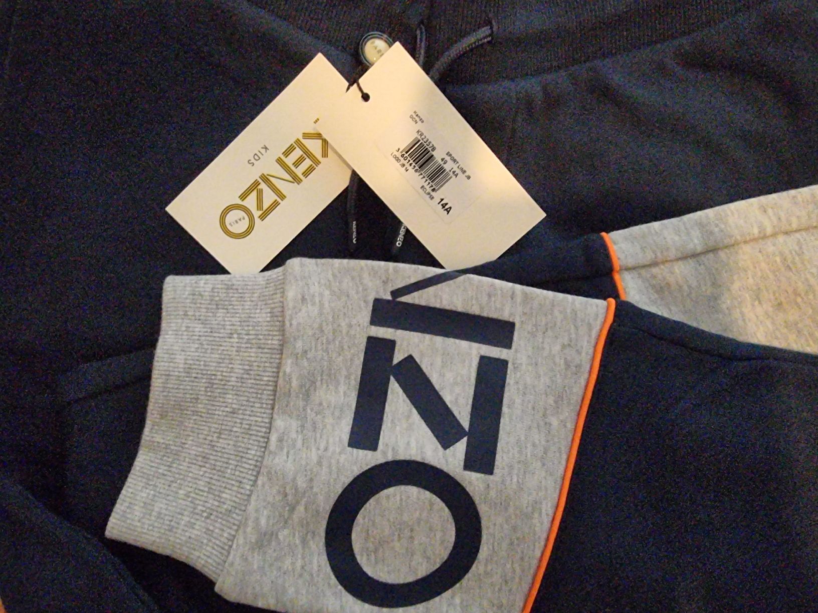 Kenzo Pantaloni: Hose Kenzo 14 Jahre alt – Nuovo e nell'imballaggio originale da Glattpark(Opfikon) venduto da TatianaVladimirova 3