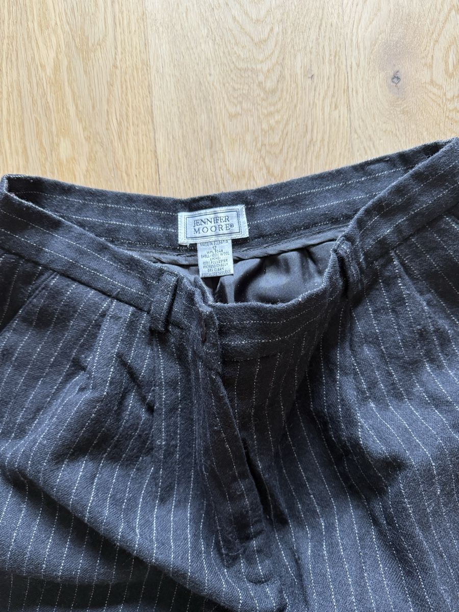 Pantaloni: Edle Stoffhose mit Streifen – Usato da Zürich venduto da sandro_colombini 1