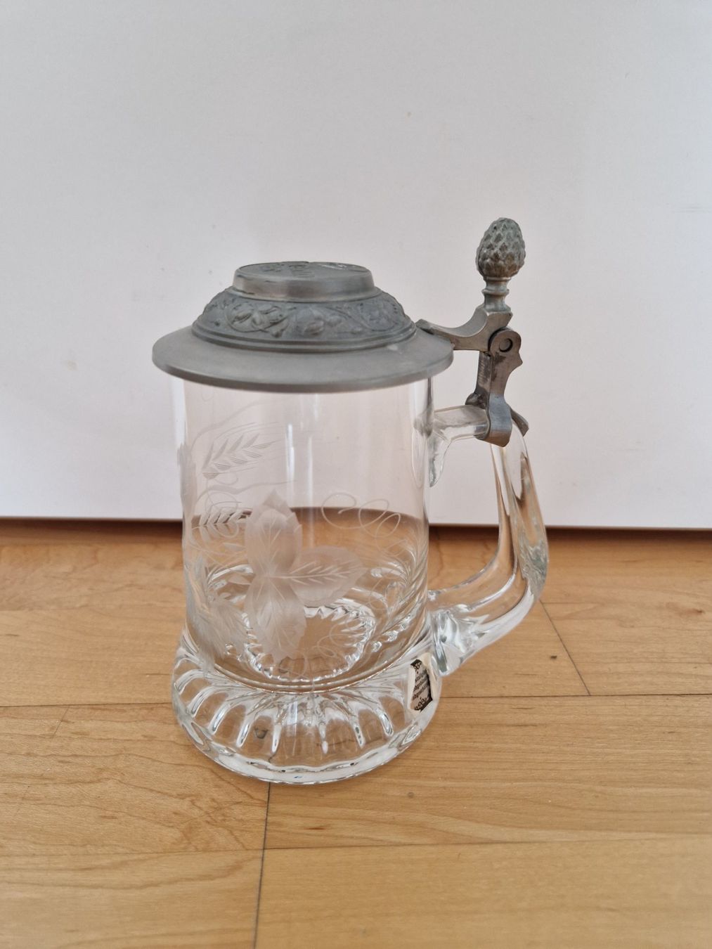 Hürlimann Bicchieri: Hürlimann Bierkrug mit Zinndeckel – Usato da Wallisellen venduto da soat 1