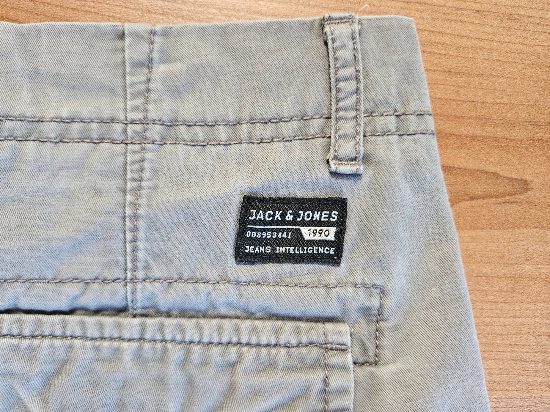 Pantaloni: Kurze Hosen – Usato da Tann venduto da Pepiino 2