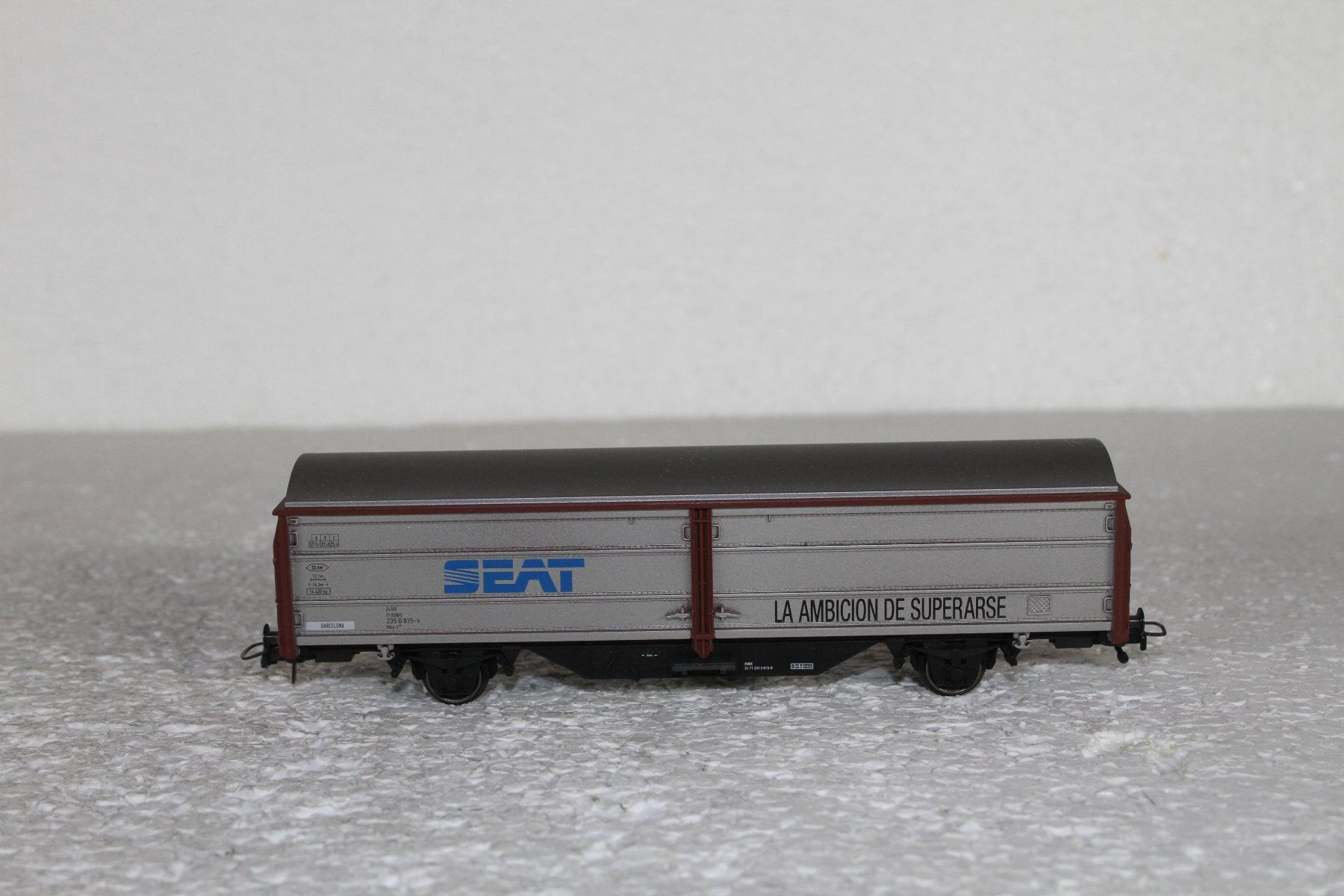 Märklin Modellini di ferrovie: Märklin Renfe Güterwagen Seat – Nuovo (secondo la descrizione) da Triesen venduto da cor_62ts 2